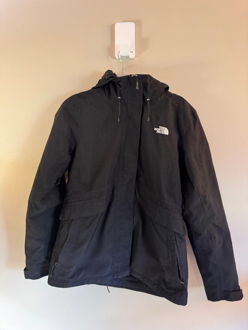 The North Face Women’s Medium Black Hooded Outdoor Rain Jacket Full Zip